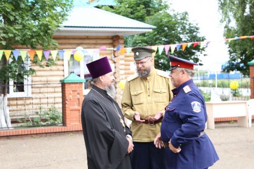 Фоторепортаж: В Куркуле дружно отпраздновали праздник Троицы
