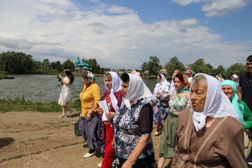 Фоторепортаж: В Куркуле дружно отпраздновали праздник Троицы