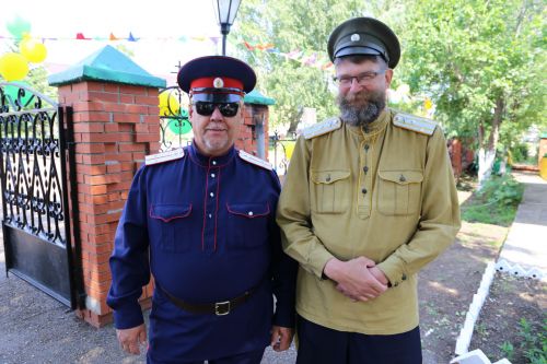 Фоторепортаж: В Куркуле дружно отпраздновали праздник Троицы