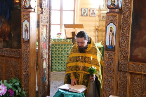 Фоторепортаж: В Куркуле дружно отпраздновали праздник Троицы