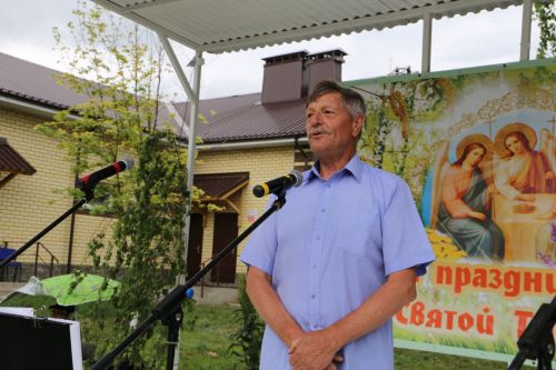 Фоторепортаж: В Куркуле дружно отпраздновали праздник Троицы