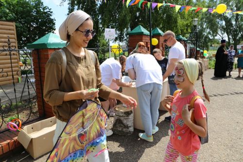 Фоторепортаж: В Куркуле дружно отпраздновали праздник Троицы