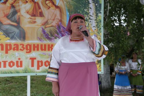 Фоторепортаж: В Куркуле дружно отпраздновали праздник Троицы