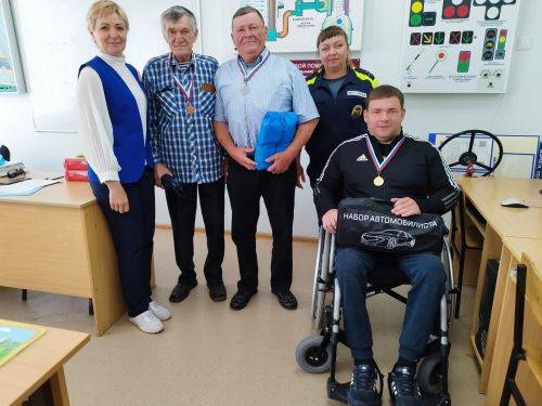 В Алексеевском для людей с ОВЗ прошел конкурс по знанию ПДД
