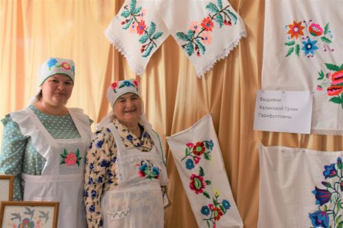 Мастерицы Подлесной Шенталы