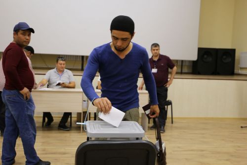 В Алексеевском районе состоялись досрочные выборы президента Узбекистана