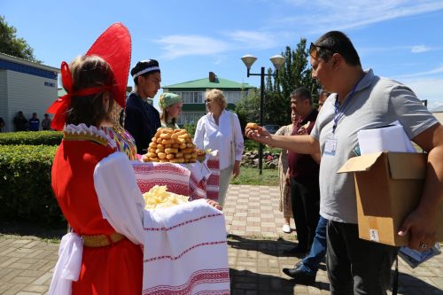 В Алексеевском районе состоялись досрочные выборы президента Узбекистана