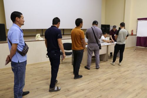 В Алексеевском районе состоялись досрочные выборы президента Узбекистана