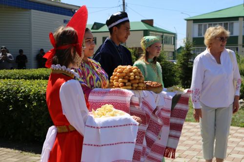 В Алексеевском районе состоялись досрочные выборы президента Узбекистана