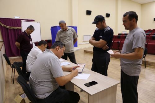 В Алексеевском районе состоялись досрочные выборы президента Узбекистана