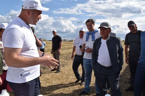 Рустам Минниханов прибыл с рабочим визитом в Алексеевский район