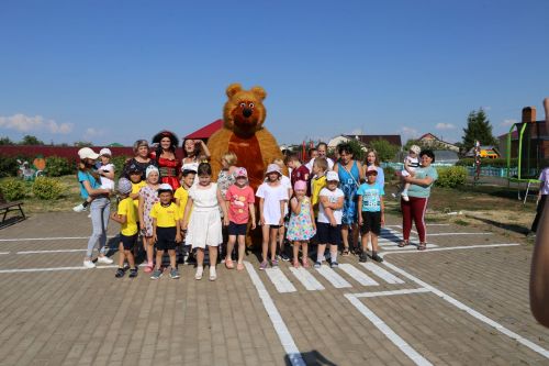 В Алексеевском приюте Забота прошел праздник ко Дню Семьи, Любви и Верности