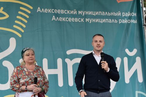 Борьба, игры, и национальная пища: алексеевцы провели Сабантуй во Владимире