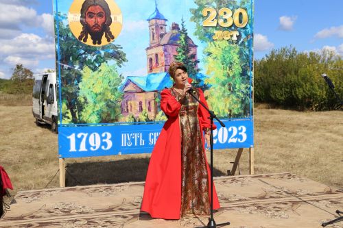 Епископ Чистопольский и Нижнекамский принял участие в торжествах в честь 230-летия храма в Караваево