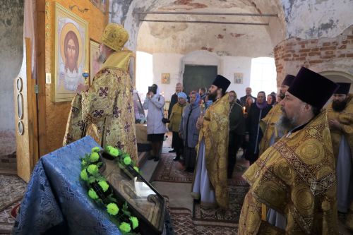 Епископ Чистопольский и Нижнекамский принял участие в торжествах в честь 230-летия храма в Караваево