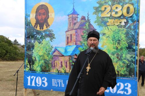 Епископ Чистопольский и Нижнекамский принял участие в торжествах в честь 230-летия храма в Караваево