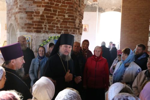 Епископ Чистопольский и Нижнекамский принял участие в торжествах в честь 230-летия храма в Караваево