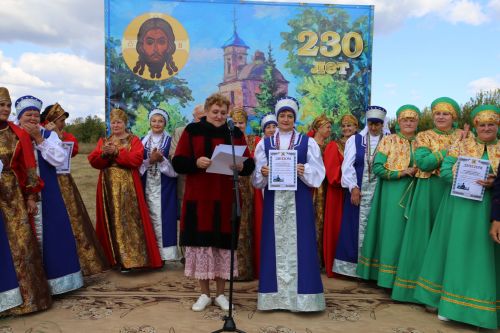 Епископ Чистопольский и Нижнекамский принял участие в торжествах в честь 230-летия храма в Караваево