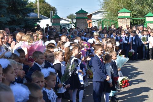 Третья школа Алексеевского отпраздновала 25 лет со дня открытия