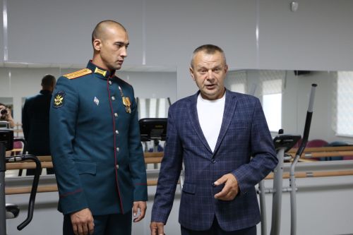 Герой России Расим Баксиков посетил подростковый клуб Юнармеец в Билярске
