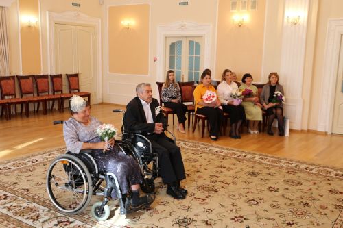 В Алексеевском отношения узаконили влюбленные люди с ограниченными возможностями