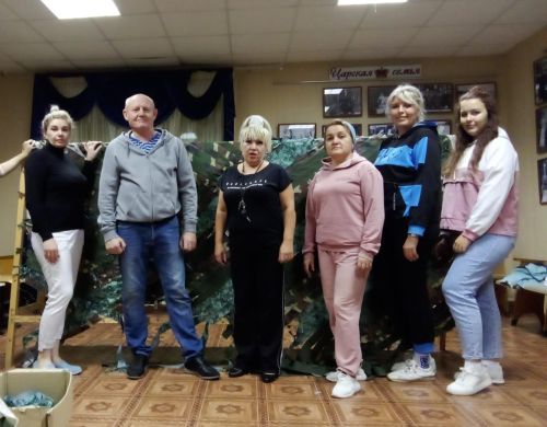 Алексеевские юнармейцы сплели три маскировочные сети для СВО