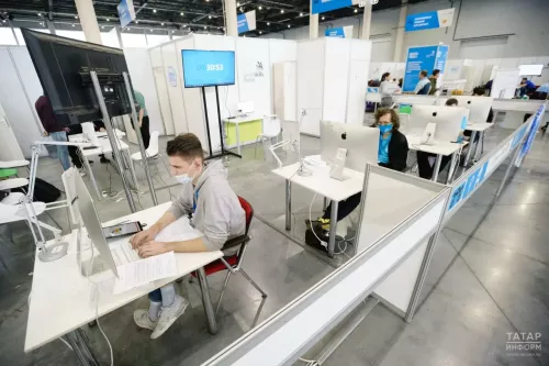«Вы просто крутые»: в Казани наградили победителей DigitalSkills 2023