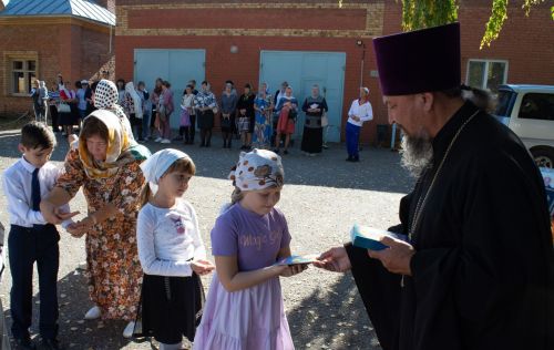 В Воскресной школе им. Дмитрия Тростянского прихода святителя Алексея начался учебный год