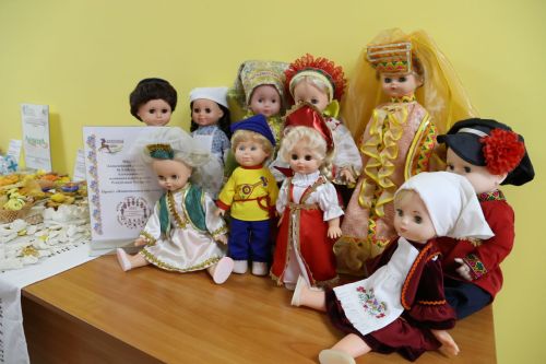 Воспитателей Алексеевского района чествовали в их профессиональный праздник