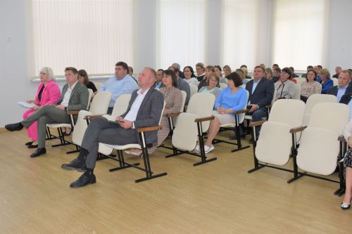 В Алексеевском за активную общественную деятельность наградили участников профсоюзов