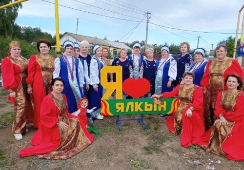 В Ялкынском поселении отметили День села