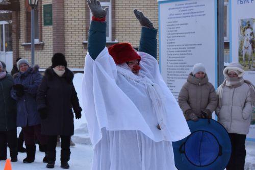 В Билярске прошла развлекательная программа «Зимние забавы»