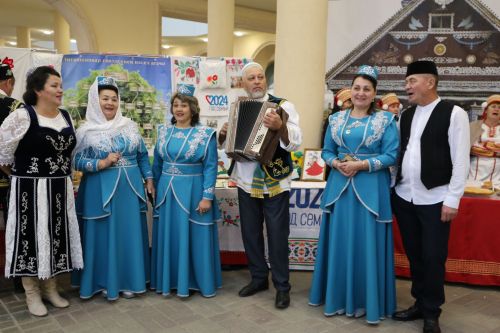День культуры Алексеевского района в Казани: традиции и угощения