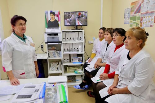 В Большеполянском фельдшерско-акушерском пункте состоялось обучение по программе «Образцовый ФАП»