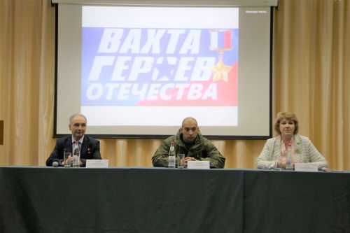 Алексеевский район с визитом посетили Герои России