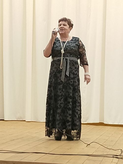 В Больших Полянках состоялся праздничный концерт, посвящённый Дню матери