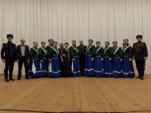 В Больших Полянках состоялся праздничный концерт, посвящённый Дню матери