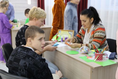 В Алексеевском детям с ограниченными возможностями устроили праздник