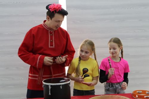 В Алексеевском детям с ограниченными возможностями устроили праздник