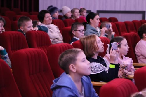 В Алексеевском детям с ограниченными возможностями устроили праздник