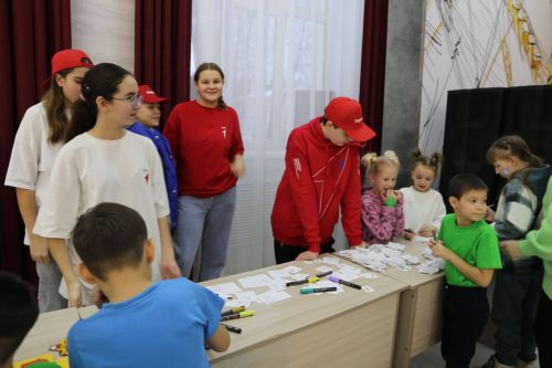 В Алексеевском детям с ограниченными возможностями устроили праздник