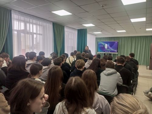 В аграрном колледже прошла встреча с полицейским