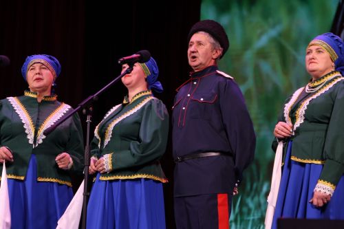 В Алексеевском состоялся благотворительный концерт в поддержку земляков-участников СВО