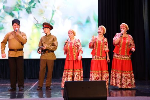 В Алексеевском  состоялся благотворительный концерт в поддержку земляков-участников СВО