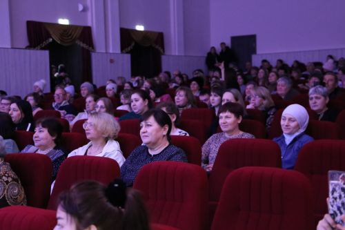 В Алексеевском  состоялся благотворительный концерт в поддержку земляков-участников СВО