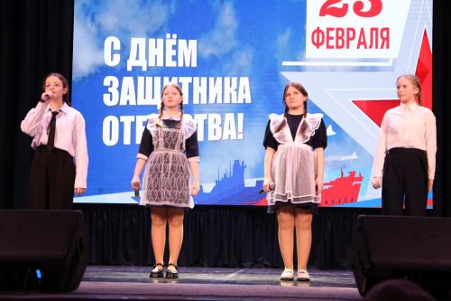 В Алексеевском  состоялся благотворительный концерт в поддержку земляков-участников СВО