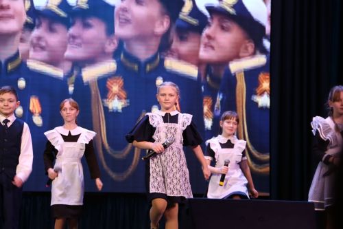 В Алексеевском  состоялся благотворительный концерт в поддержку земляков-участников СВО