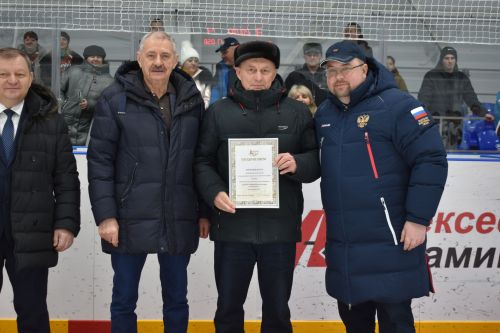 Алексеевские хоккеисты стали обладателями кубка «Элгрант»