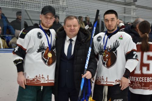 Алексеевские хоккеисты стали обладателями кубка «Элгрант»
