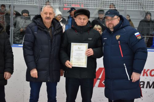 Алексеевские хоккеисты стали обладателями кубка «Элгрант»